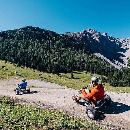 Apart-alpenglueck *
