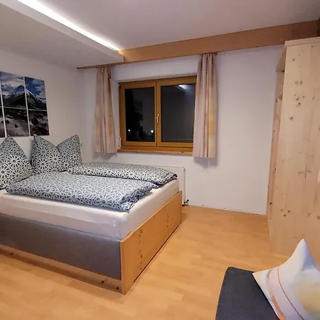 Apart-alpenglueck Lägenhet Biberwier
